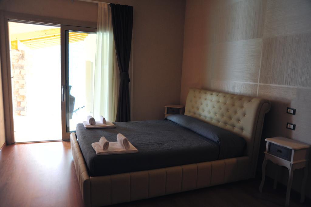 Agriturismo Le Fontane Sale Marasino Cameră foto